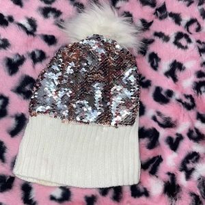 FREE WITH PURCHASE WHEN BUNDLED